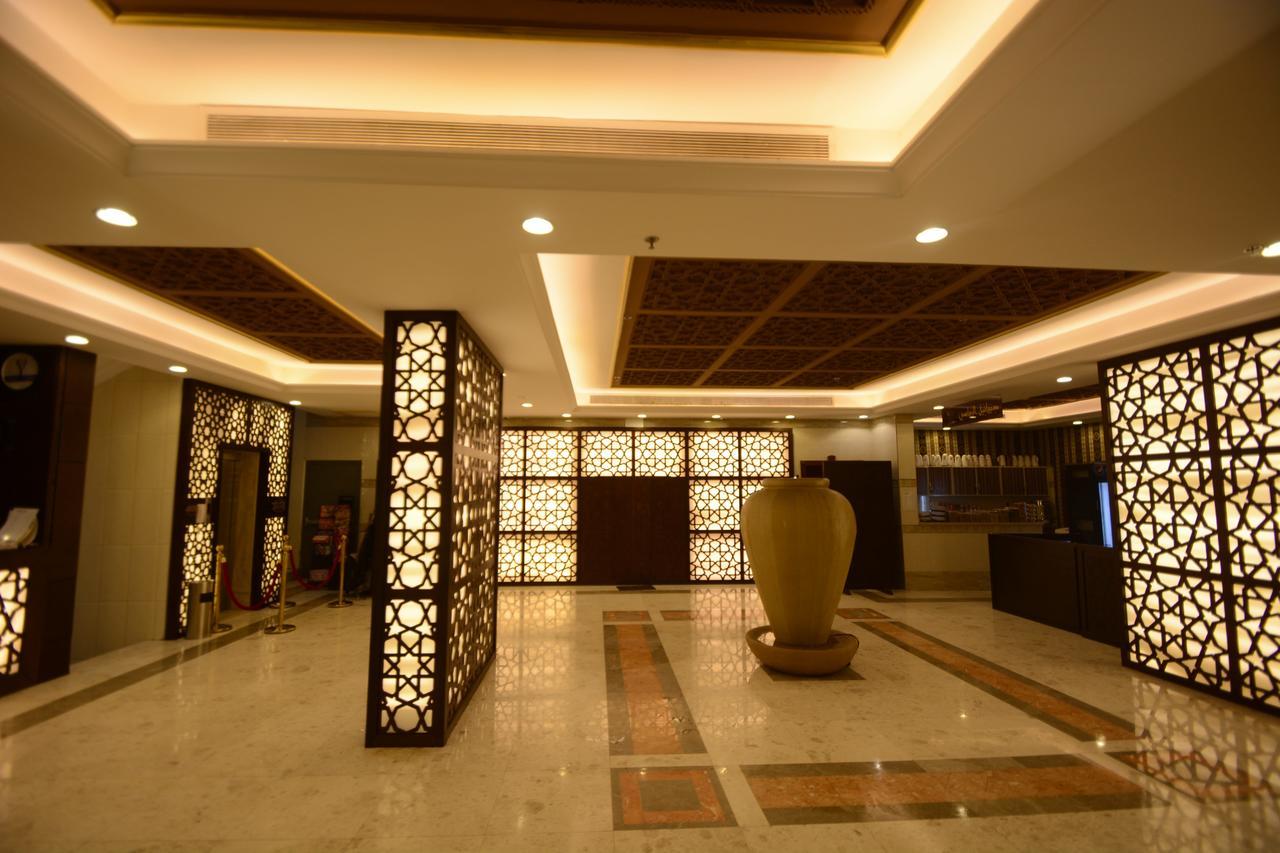 Rawasi Hotel Suites 3 Yidda Exterior foto